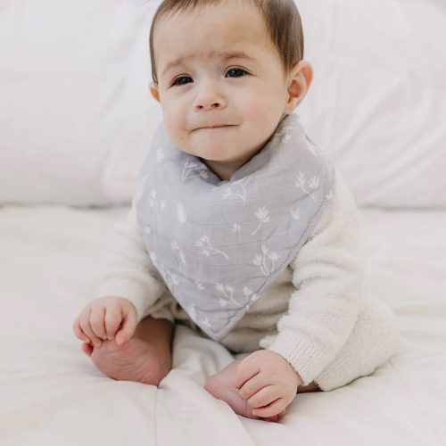 1024x1024 bebe au lait luxury muslin baby bandana bib prarie lifestyle