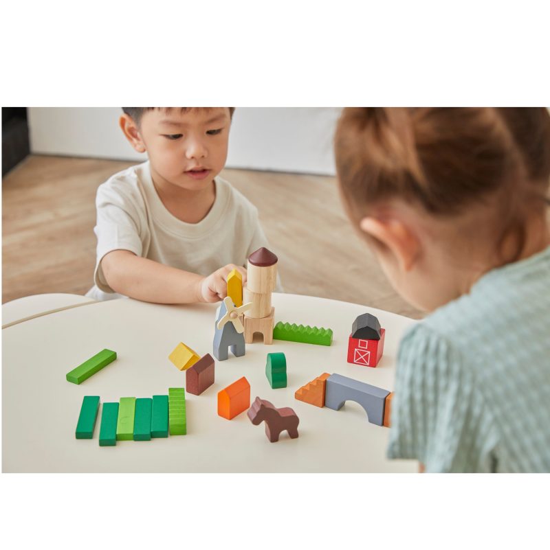 1024x1024 plantoys country farm creative wooden block set toy lifestyle 1