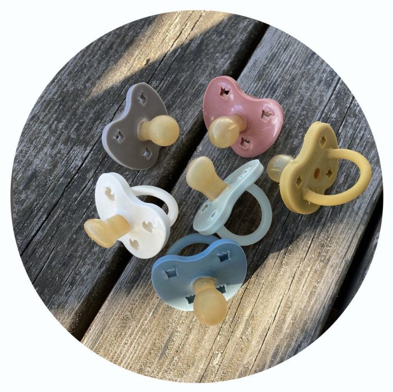 colorful natural rubber pacifier 0 3 months hevea