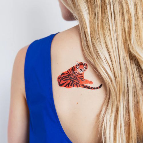 tattly le tigre kevin waldron 02 900x dcaa44c8 aac8 4775 9993 2e8c51659a96